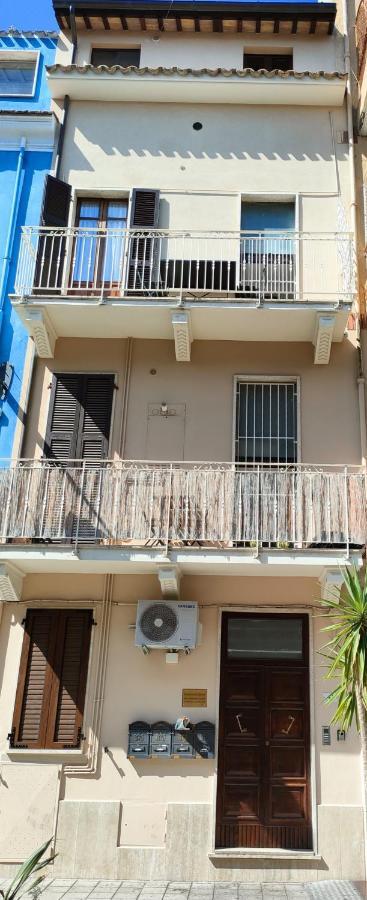 Da Paolo E Laura - In Centro A San Benedetto Daire San Benedetto del Tronto Dış mekan fotoğraf